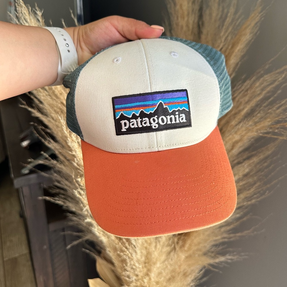 Women Patagonia hat